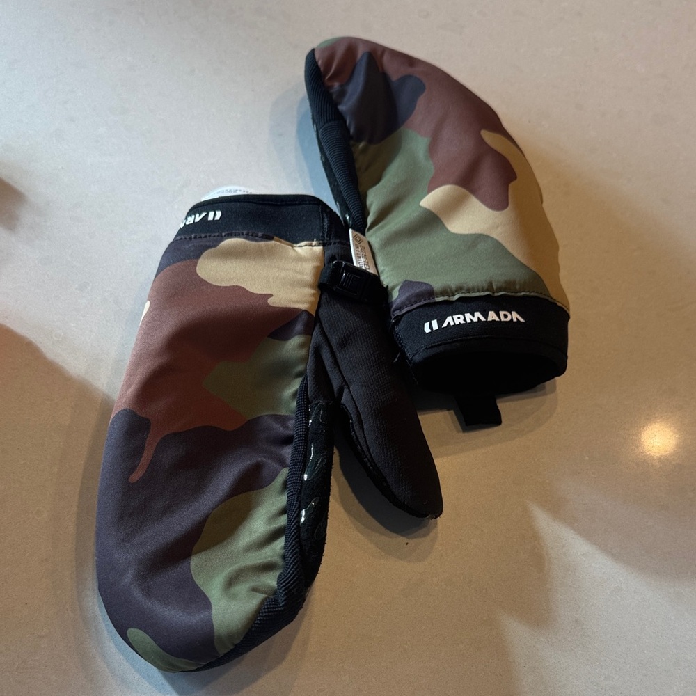 Armada Kids Camouflage Mittens gore-text  infinium